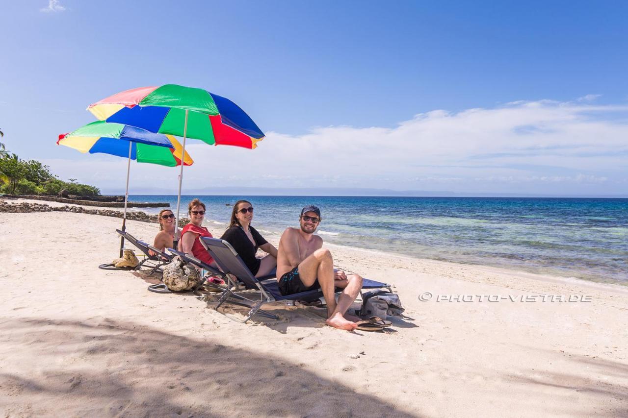 Готель Camotes Eden Himensulan Екстер'єр фото